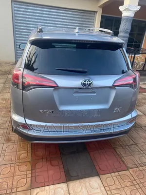Toyota RAV4 2018 Gray