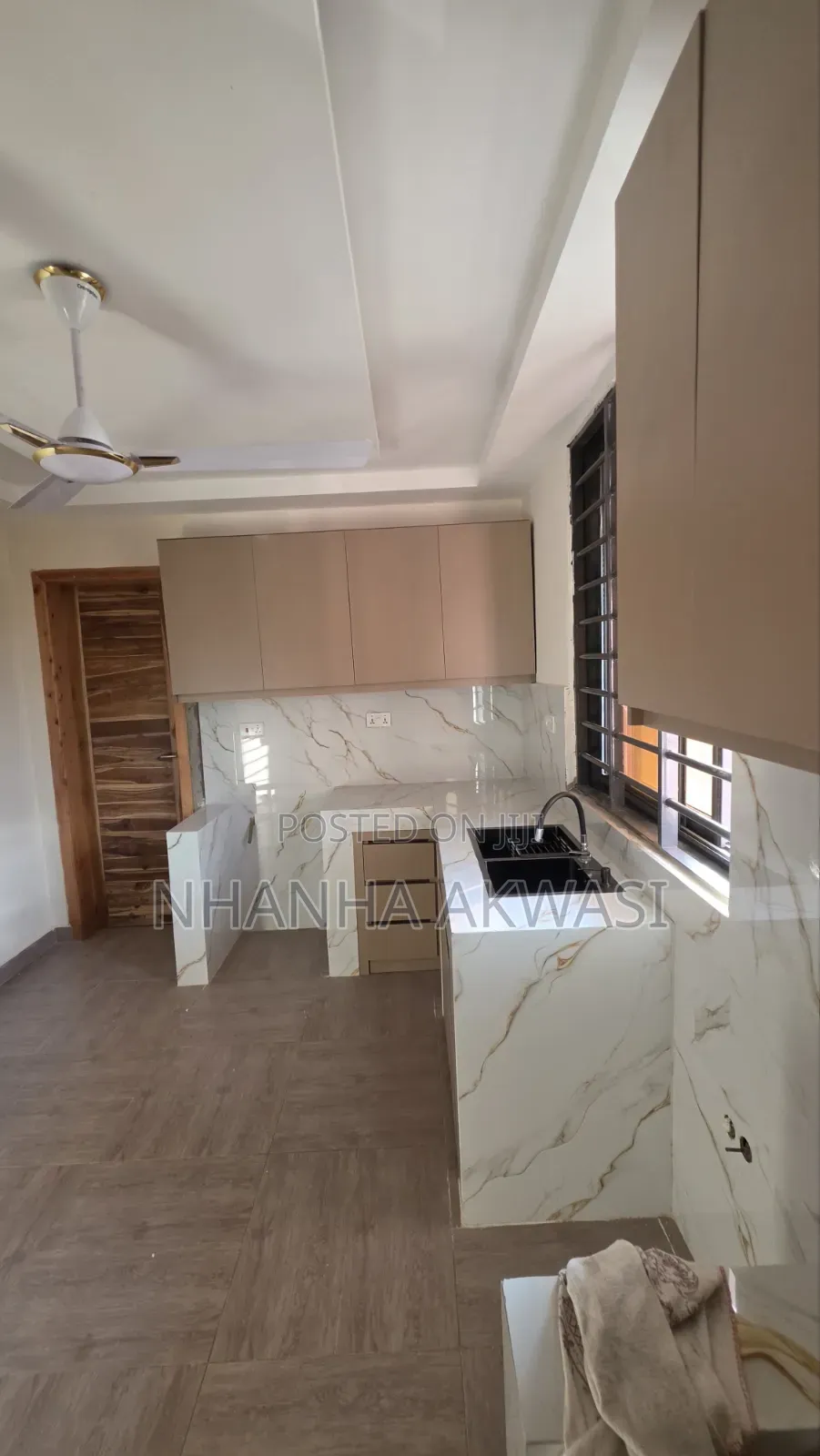 2bdrm Apartment in Lashibi Drc, Sakumono for rent