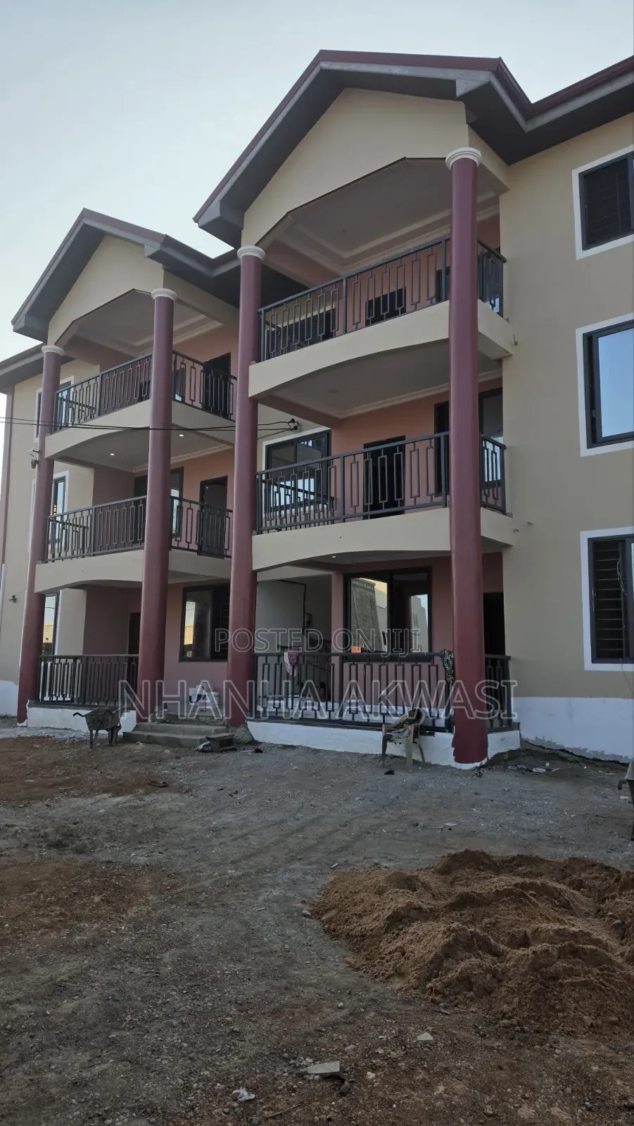 2bdrm Apartment in Lashibi Drc, Sakumono for rent