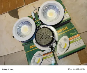 Pop Spot Light 20w Warm White