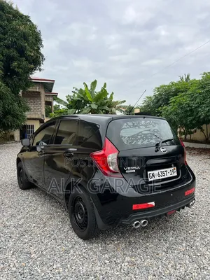 Nissan Versa 1.6 S 2016 Black