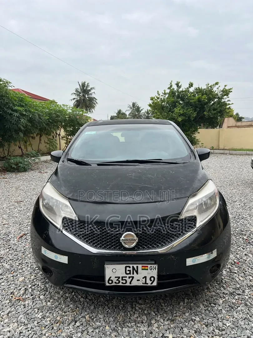Nissan Versa 1.6 S 2016 Black