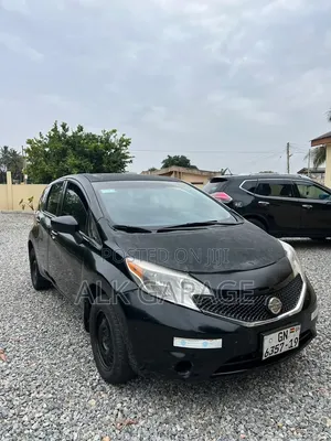 Nissan Versa 1.6 S 2016 Black