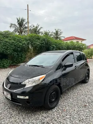 Nissan Versa 1.6 S 2016 Black
