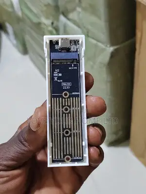M.2 SSD Case/USB 3.1 Type-C Enclosure for NVMe NGFF M.2 SSD 6/10Gbps