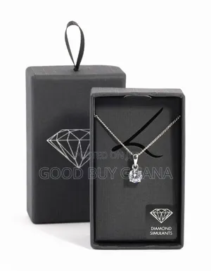 Original Lovisa Pendant Necklace in Box