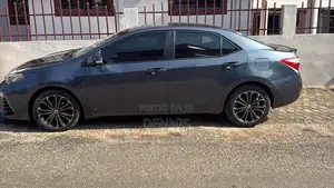 Toyota Corolla LE Premium 4dr Sedan (1.8L 4cyl CVT) 2015 Black