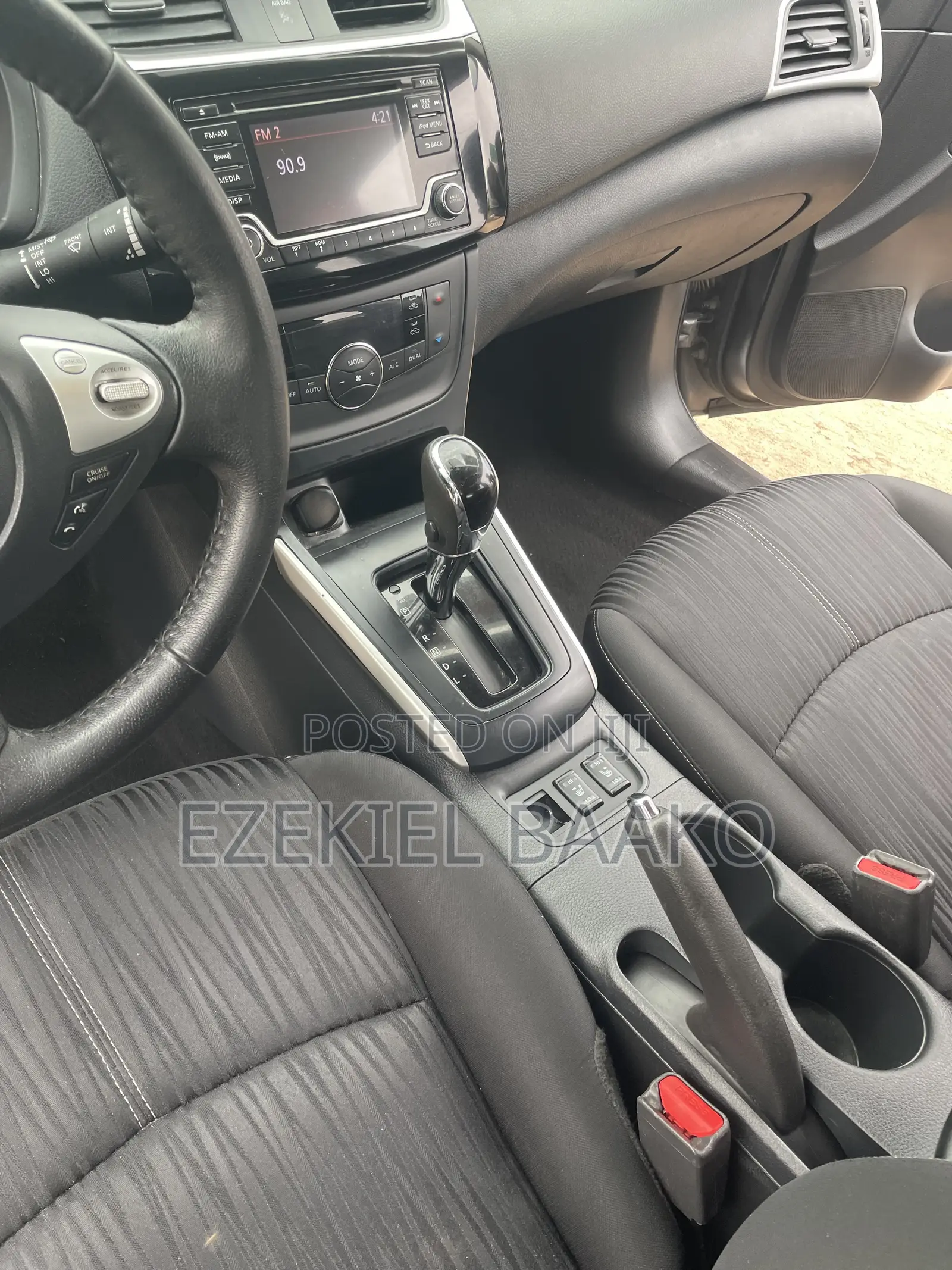 Nissan Sentra SV 2018 Gray