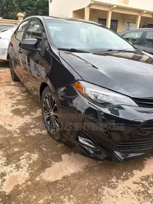 Toyota Corolla 2017 Black