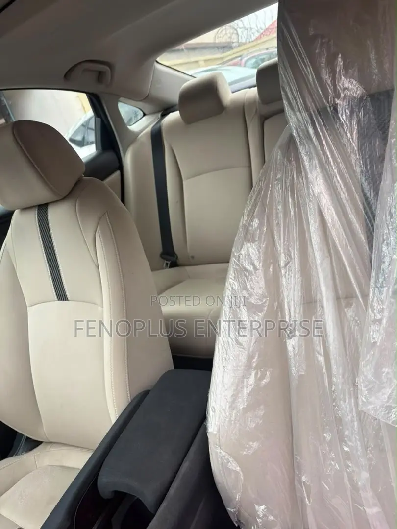 Honda Civic 2018 Beige