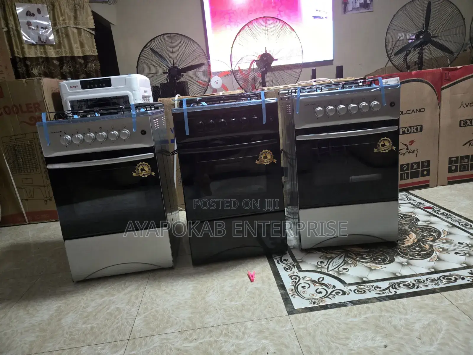 4 Burner Gas Stove With Ovens and Grills