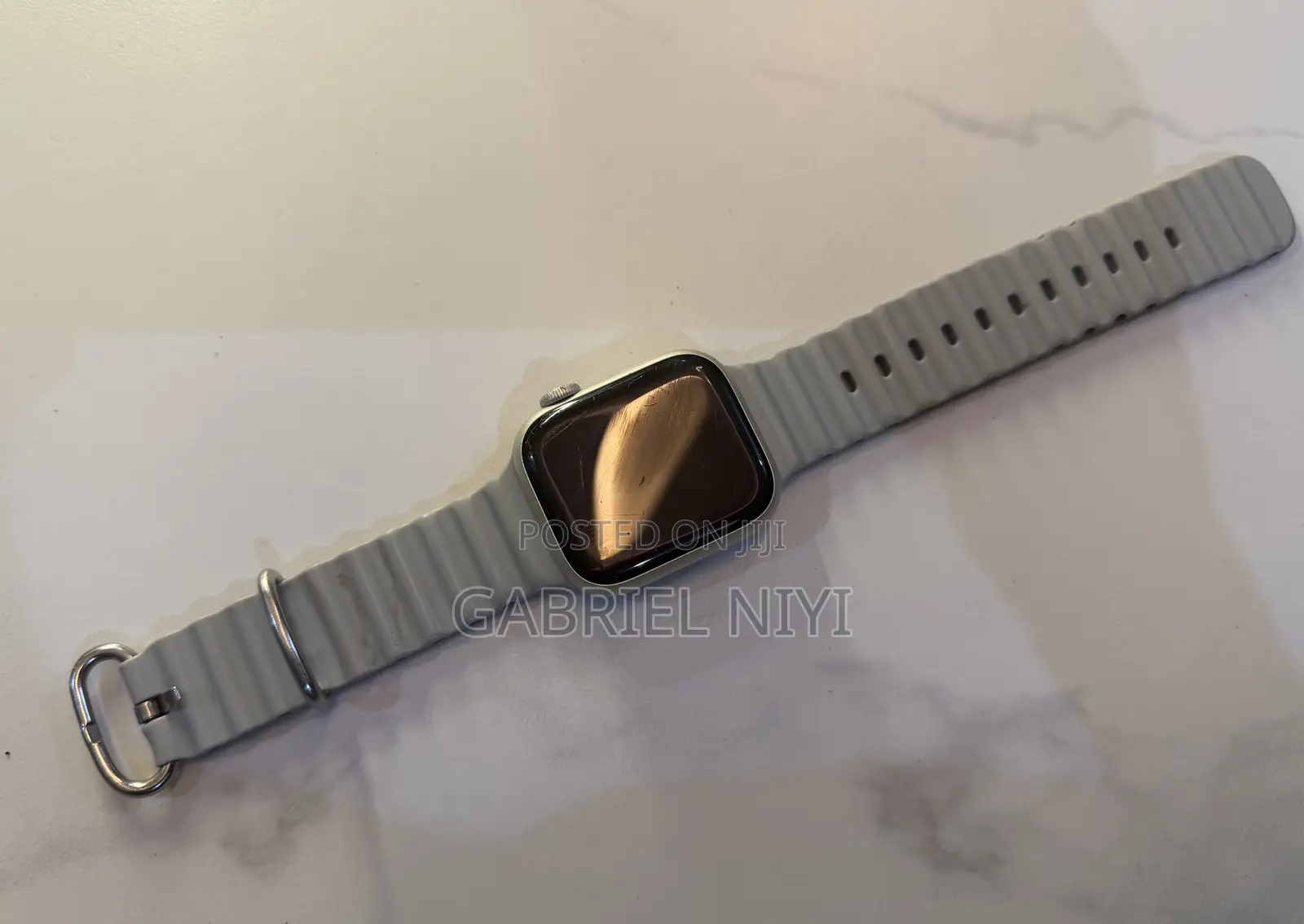 Apple Watch Series 8 41mm (GPS + Cellular)