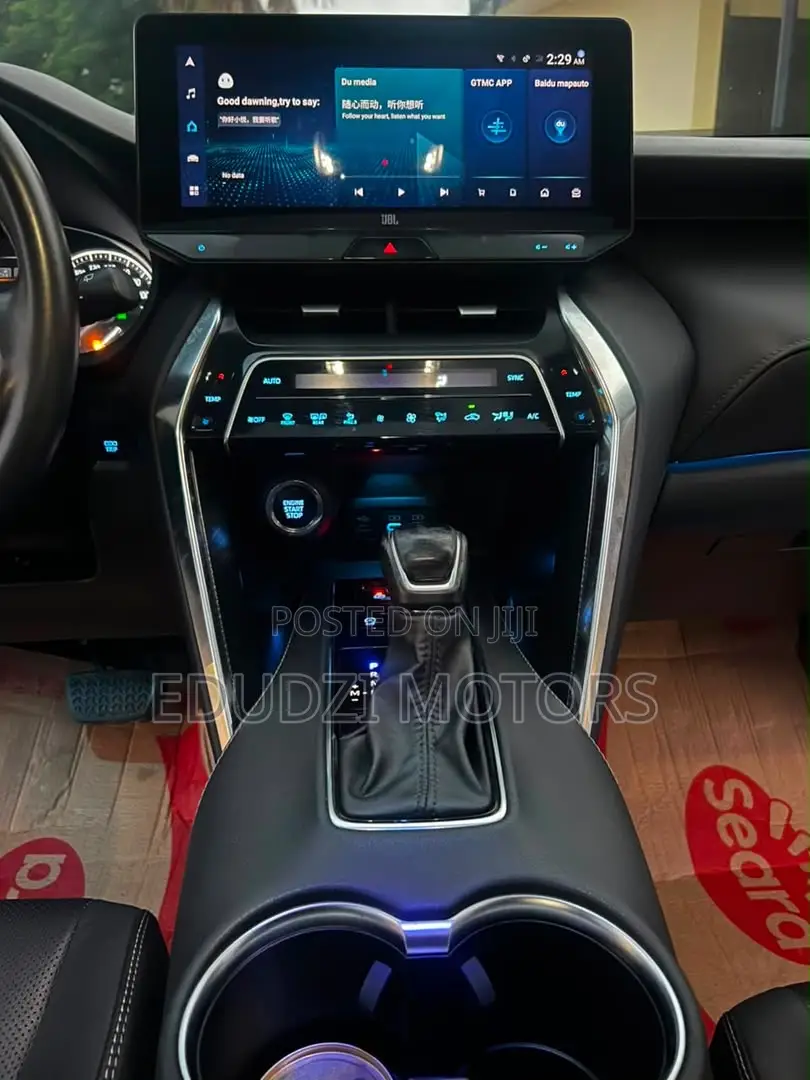 Toyota Venza Limited 2022 White