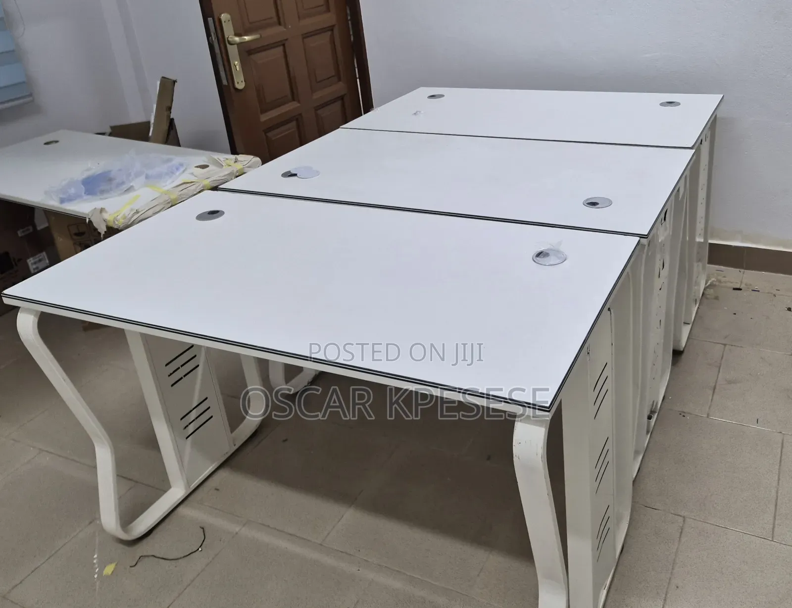 Office Table/Desk