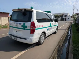 Hyundai Starex 2016 White
