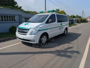 Hyundai Starex 2016 White