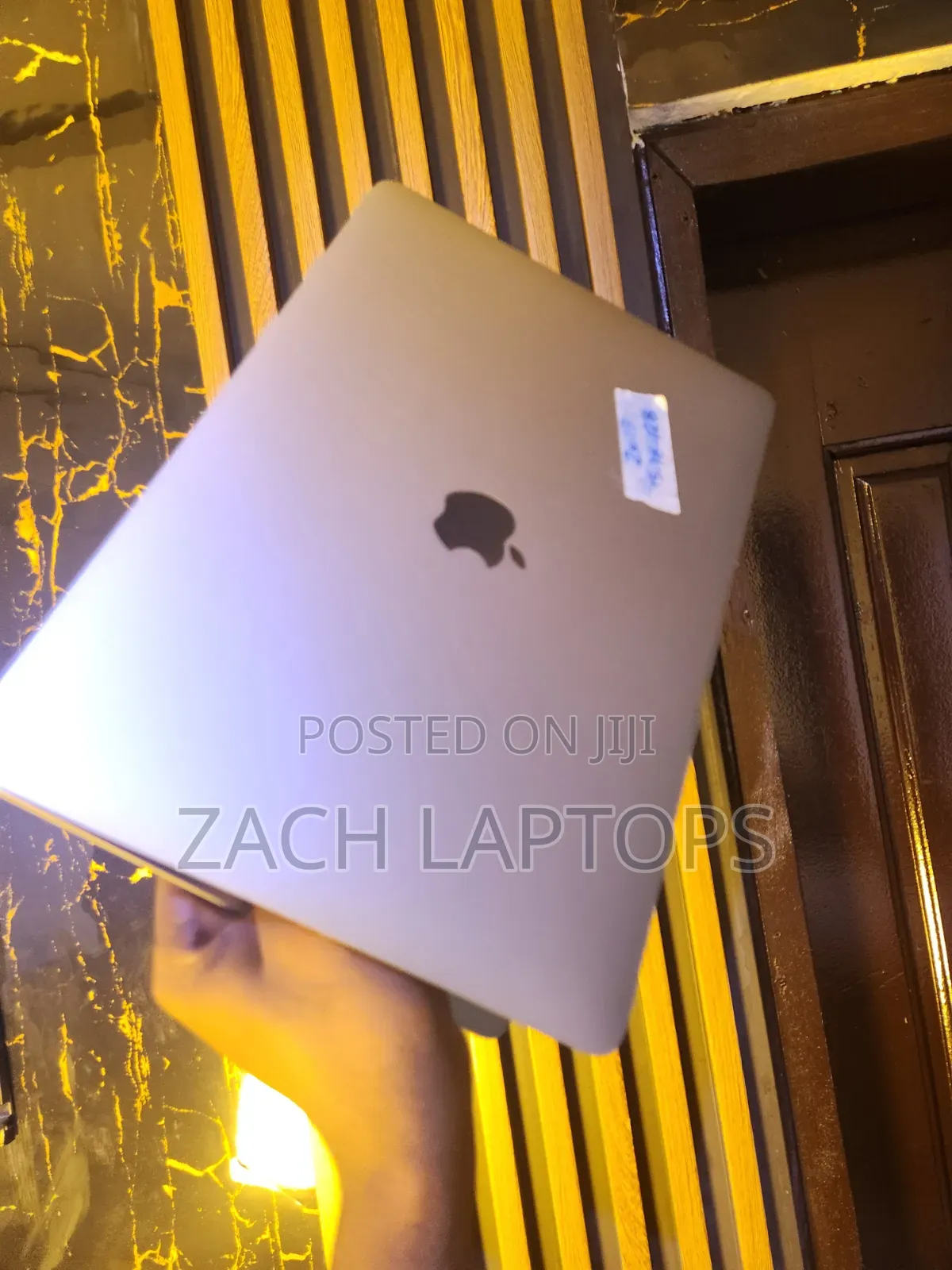 Laptop Apple MacBook Pro 2018 8GB Intel Core i5 SSD 128GB