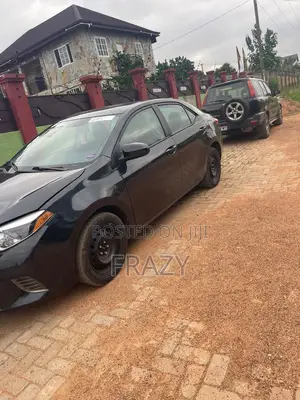 Toyota Corolla L 4dr Sedan (1.8L 4cyl Manual) 2016 Black