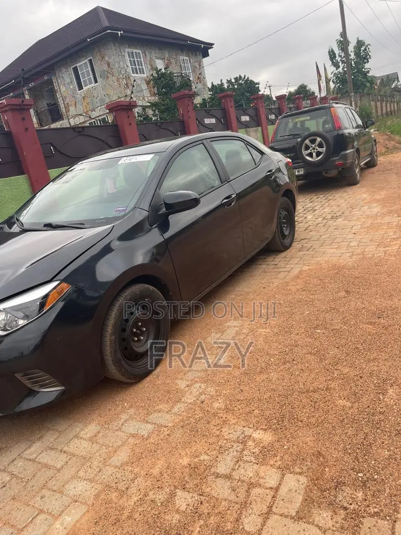 Toyota Corolla L 4dr Sedan (1.8L 4cyl Manual) 2016 Black