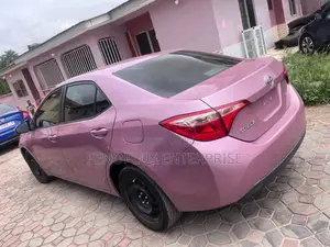 Toyota Corolla 2018 Pink