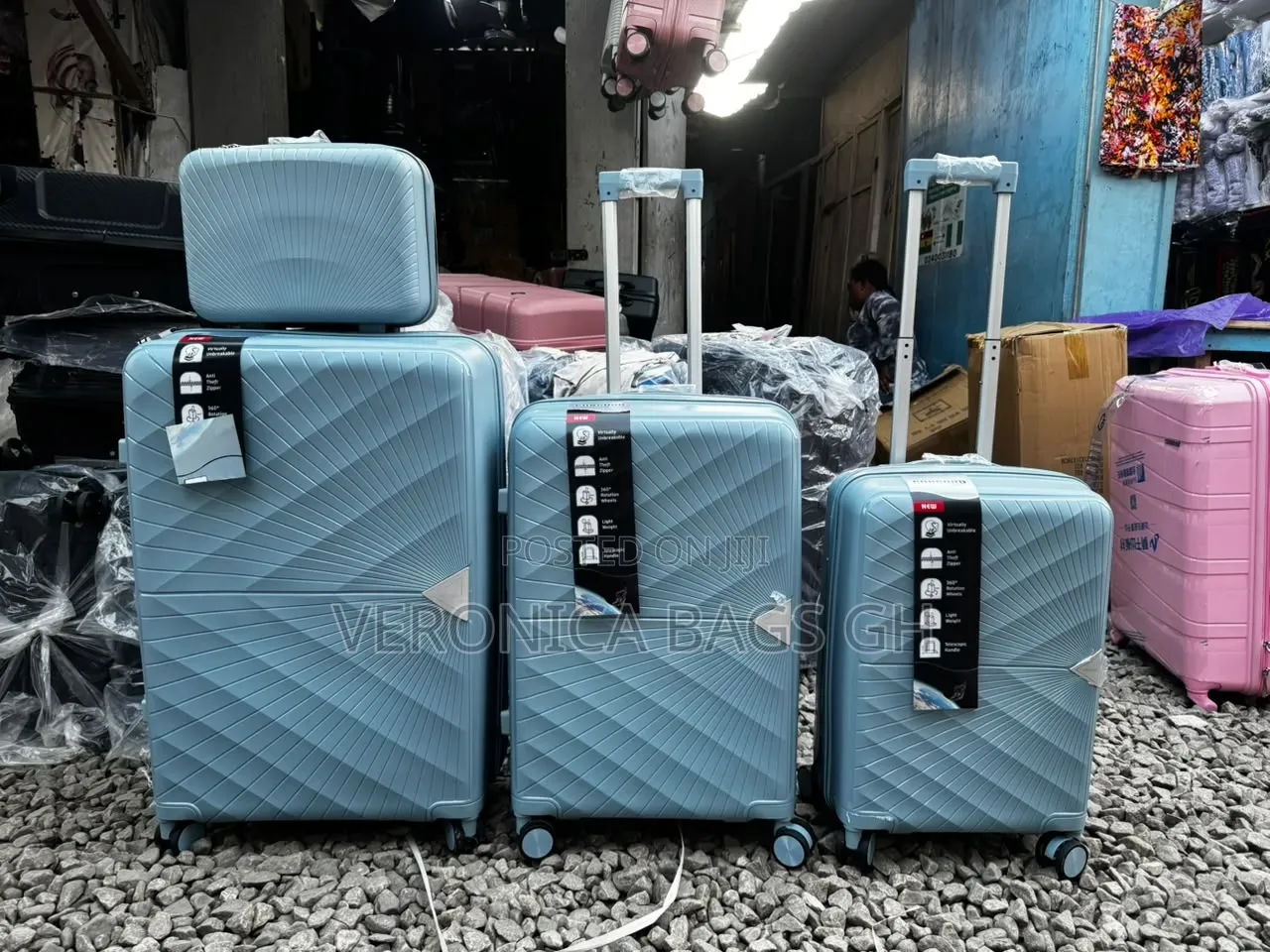 Four in One Unbreakable Pp Luggage Size Large29 Medium25 Small20 Inch