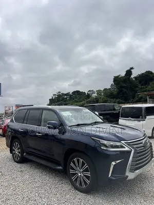 Lexus LX 2018 Blue