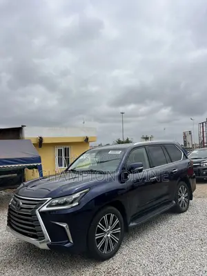 Lexus LX 2018 Blue