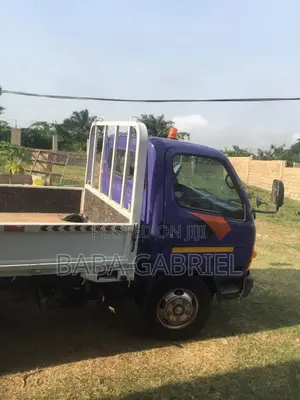 Hyundai Mighty