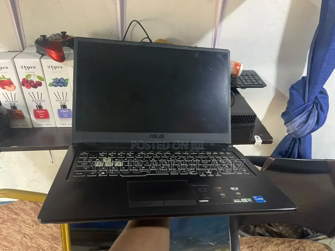Laptop Asus 24GB Intel Core i5 SSD 1T