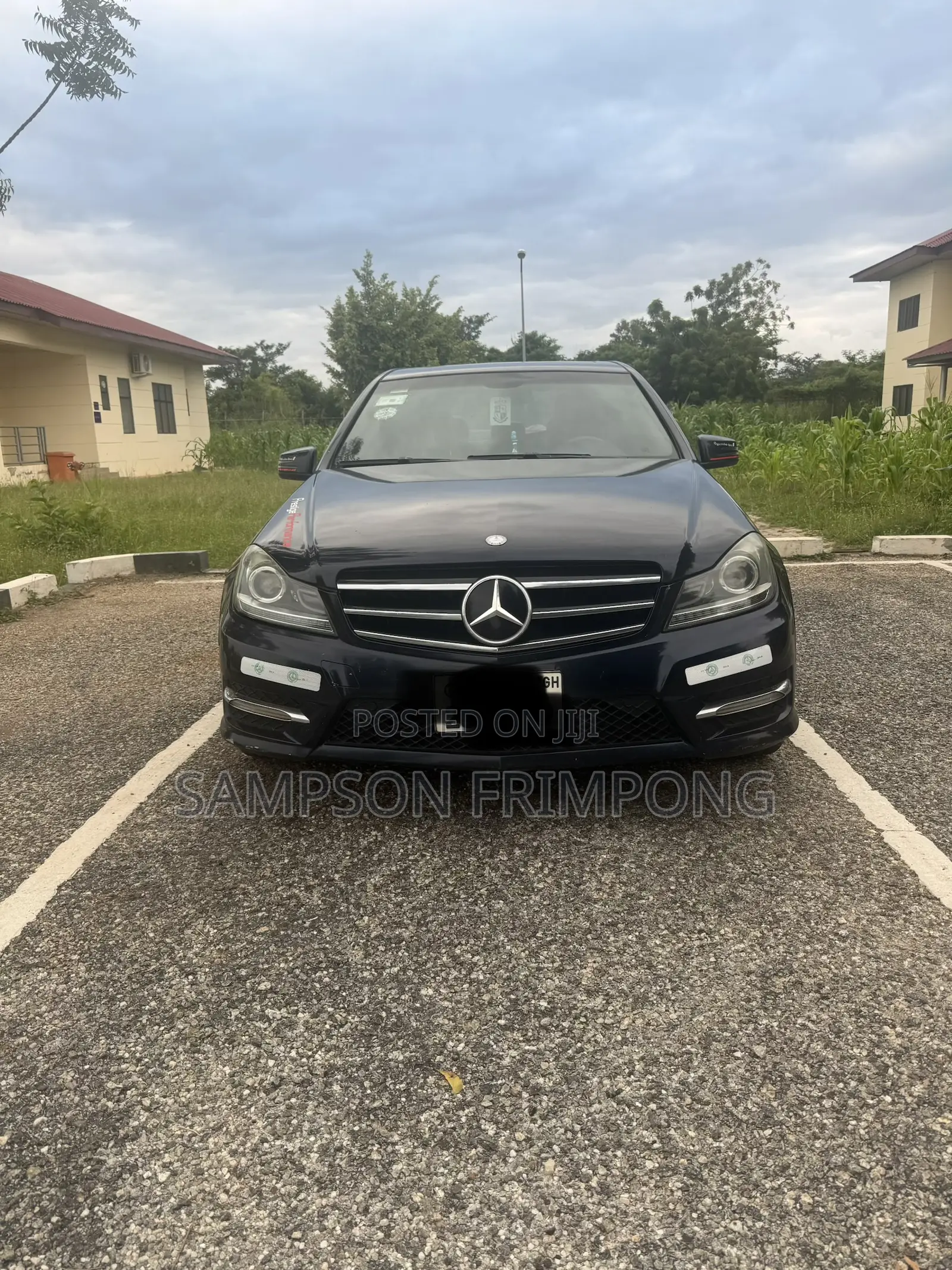 Mercedes-Benz C250 2014 Blue