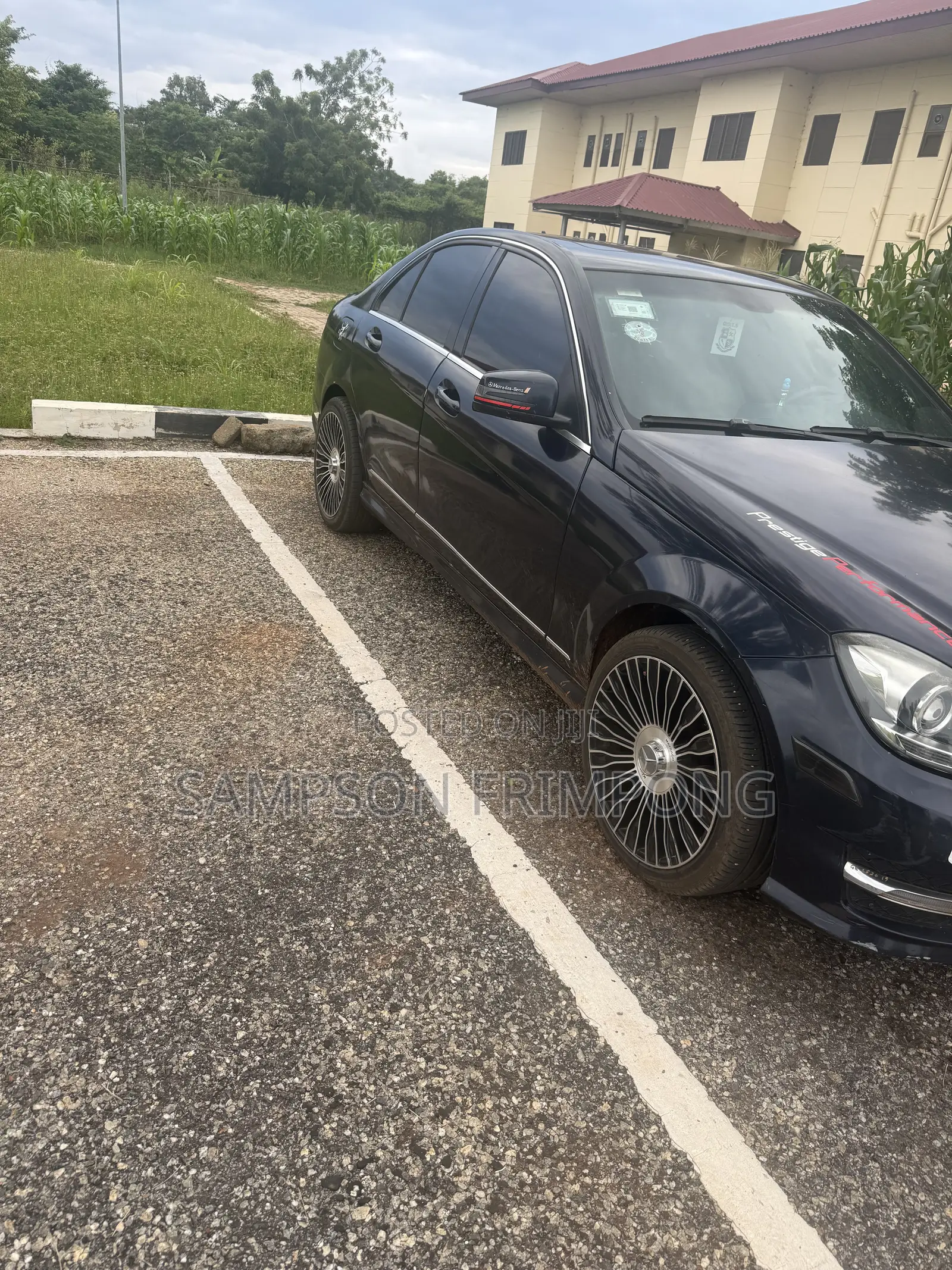 Mercedes-Benz C250 2014 Blue