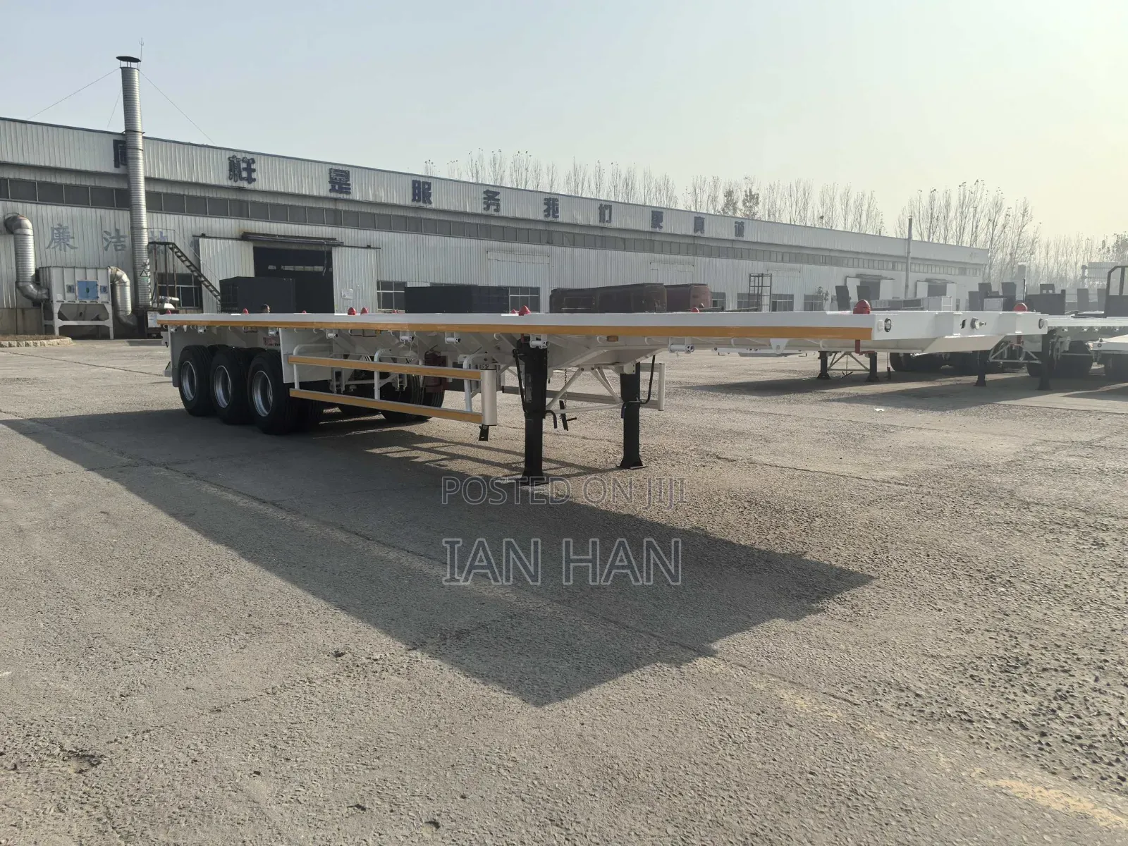 Factory New 3 Axles Flatbed Trailer