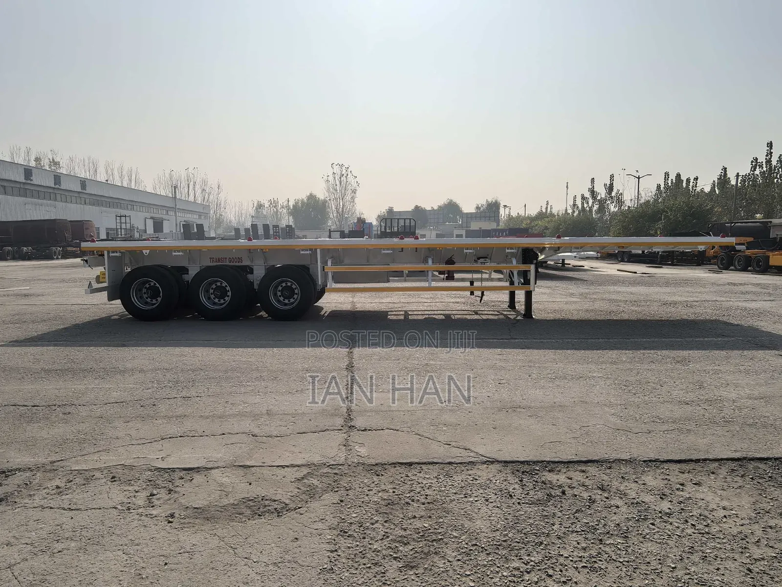 Factory New 3 Axles Flatbed Trailer