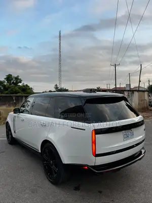 Land Rover Range Rover Vogue 2022 White