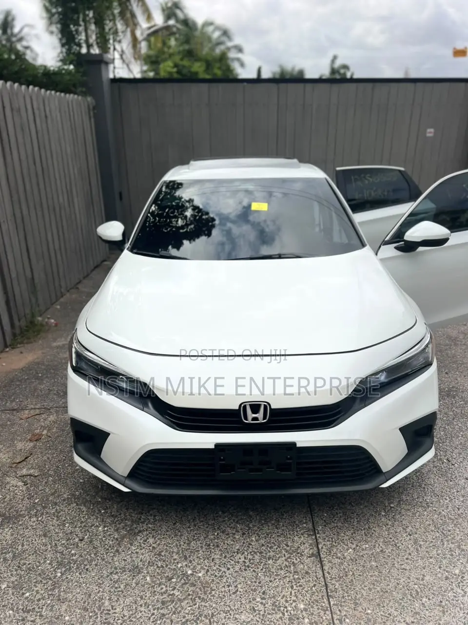 Honda Civic 2022 White