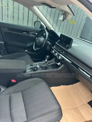 Honda Civic 2022 White