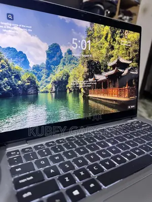 Laptop Dell Latitude 5320 2-in-1 16GB Intel Core i7 SSD 256GB