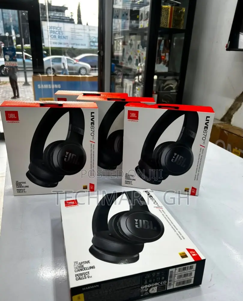 JBL Live 670 Noise Cancellation