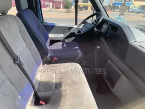 Volkswagen Transporter 2005 Blue