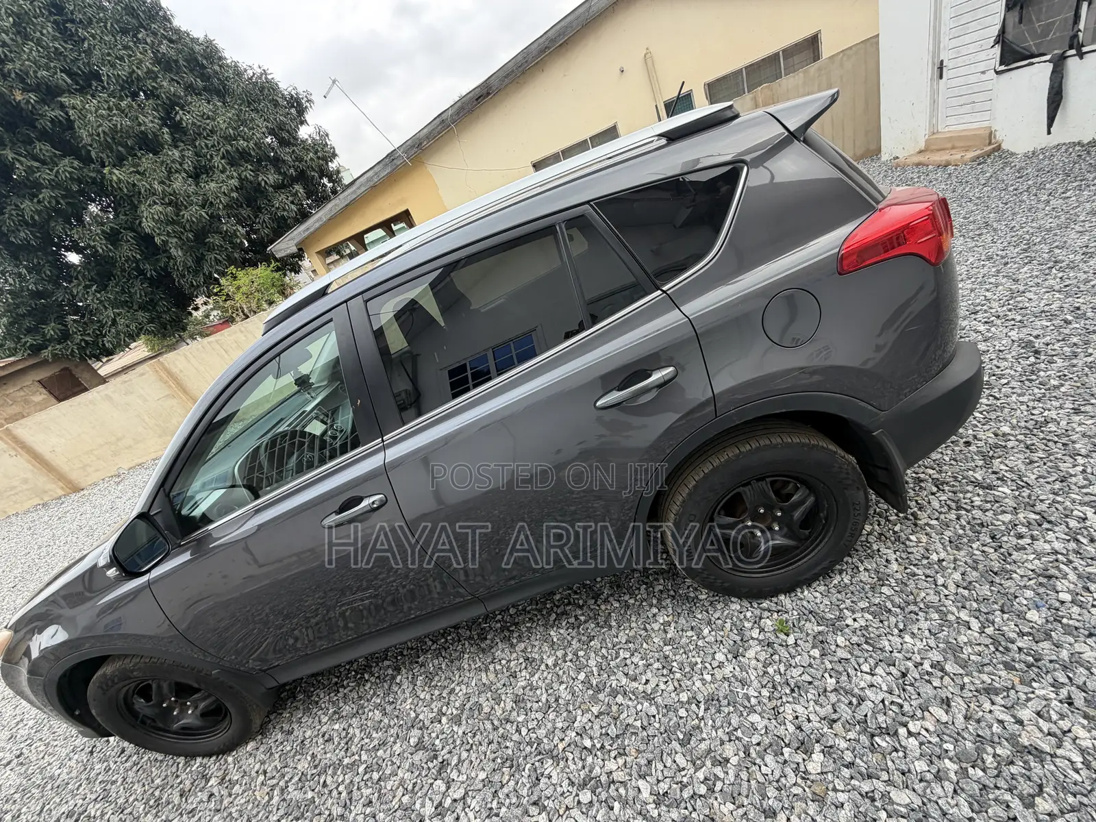 Toyota RAV4 LE 4dr SUV AWD (2.5L 4cyl 6A) 2015 Gray