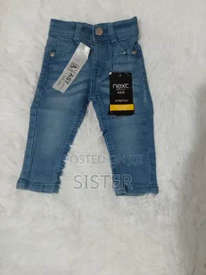 A Very Beautiful Jeans Trousers for Your Baby Girls