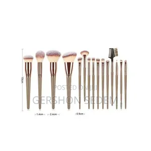 15 Piece Makeup Brush Set