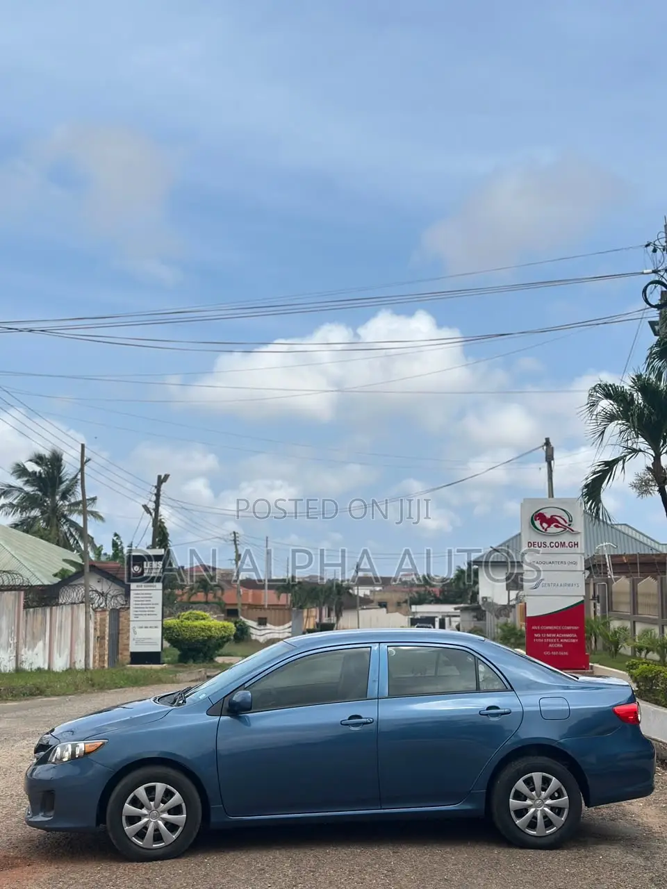 Toyota Corolla LE 4dr Sedan (1.8L 4cyl 4A) 2013 Blue
