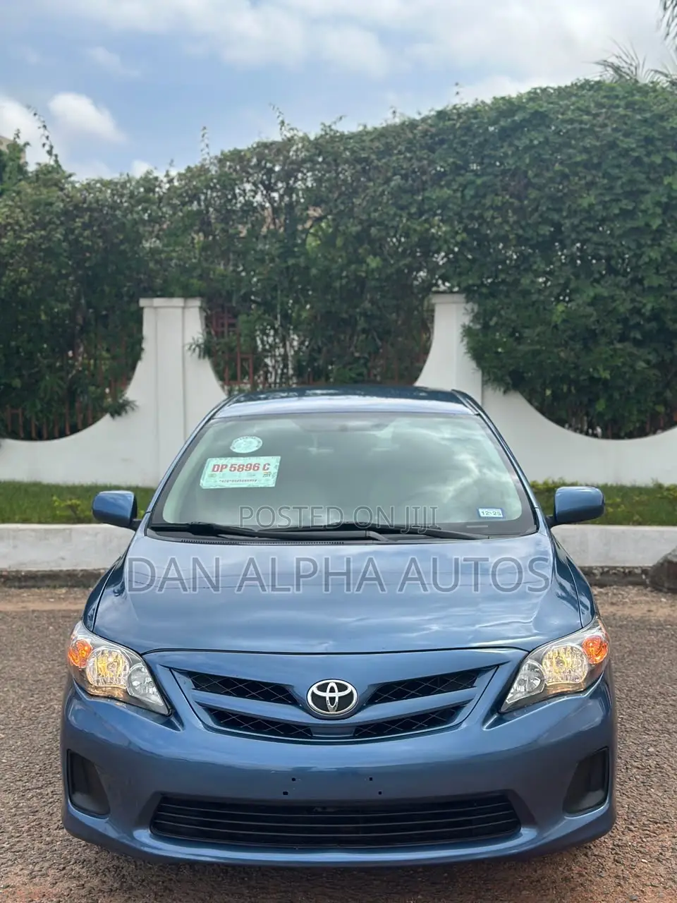 Toyota Corolla LE 4dr Sedan (1.8L 4cyl 4A) 2013 Blue
