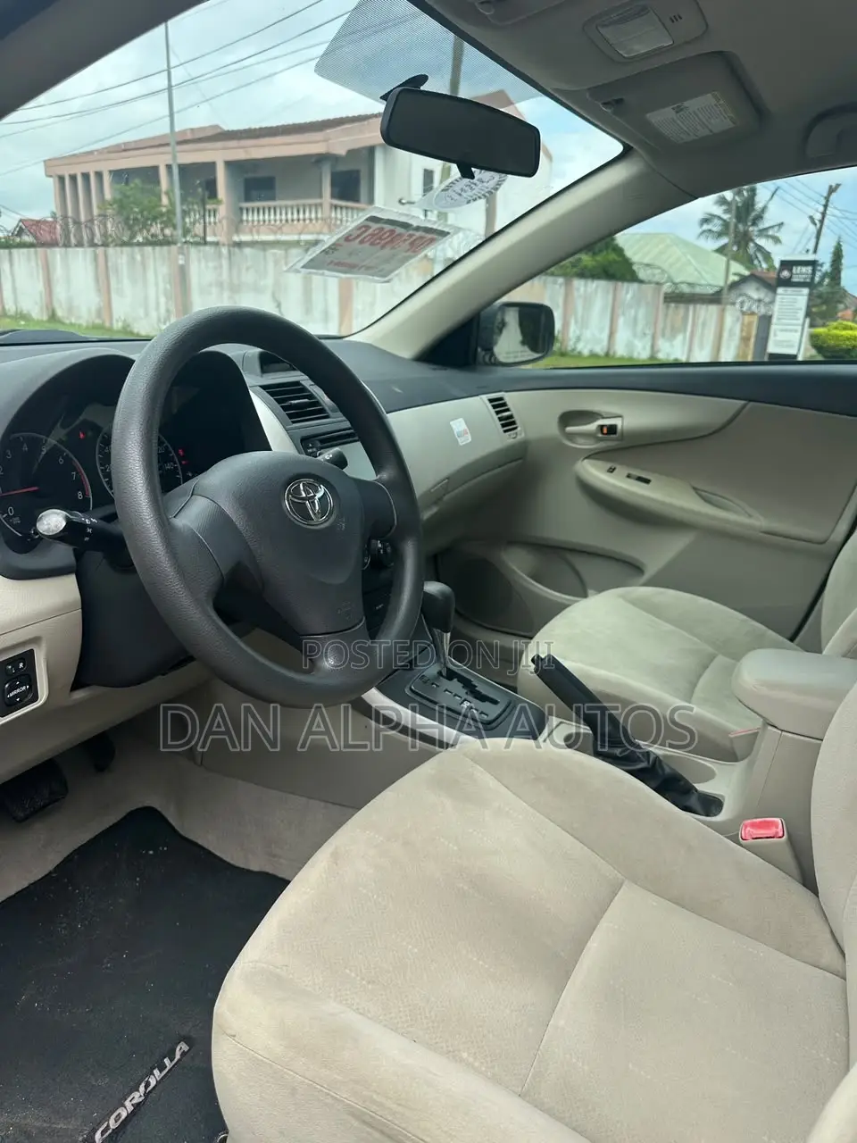 Toyota Corolla LE 4dr Sedan (1.8L 4cyl 4A) 2013 Blue