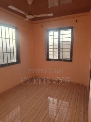 1bdrm Room & Parlour in Curtis'S Estate, New Gbawe for rent