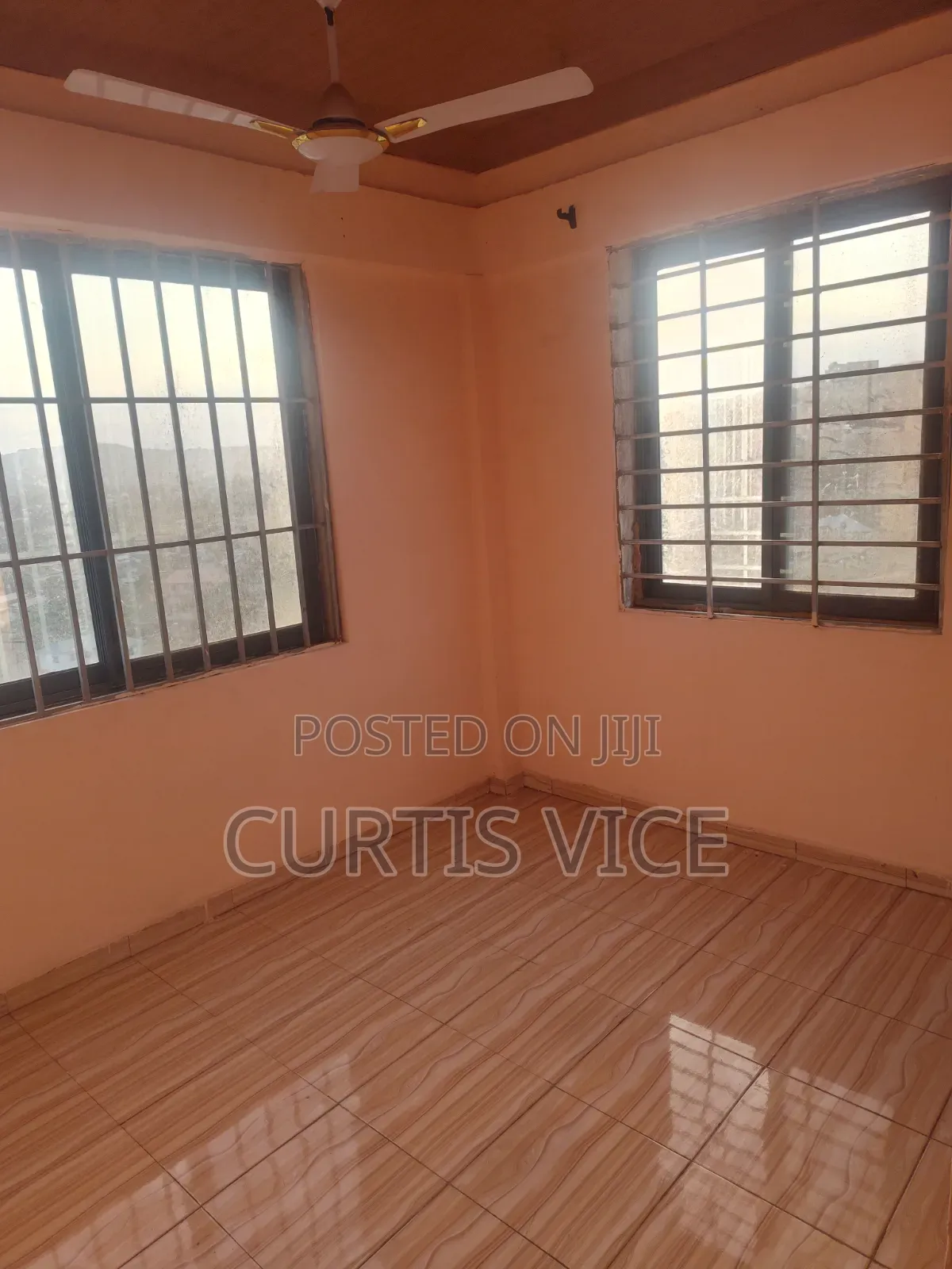1bdrm Room & Parlour in Curtis'S Estate, New Gbawe for rent