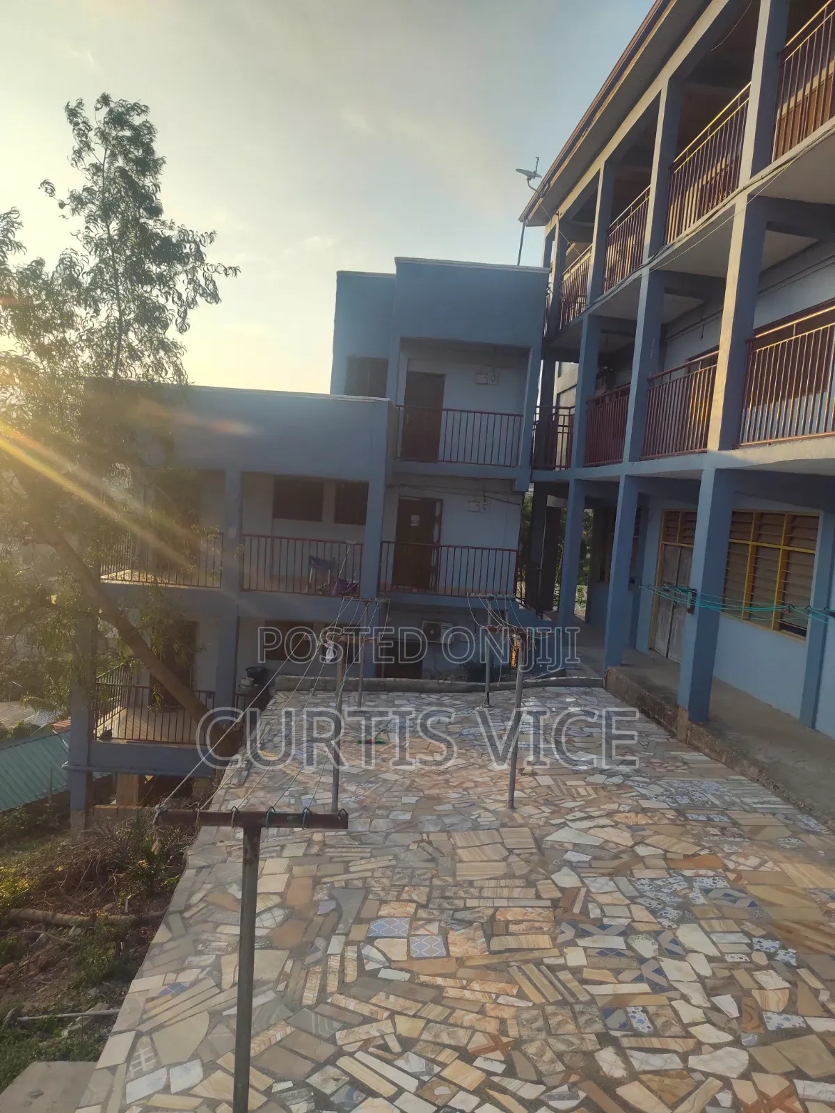 1bdrm Room & Parlour in Curtis'S Estate, New Gbawe for rent