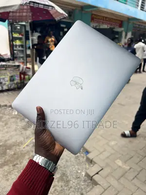 Laptop Apple MacBook Air 2020 8GB Intel Core i3 SSD 256GB