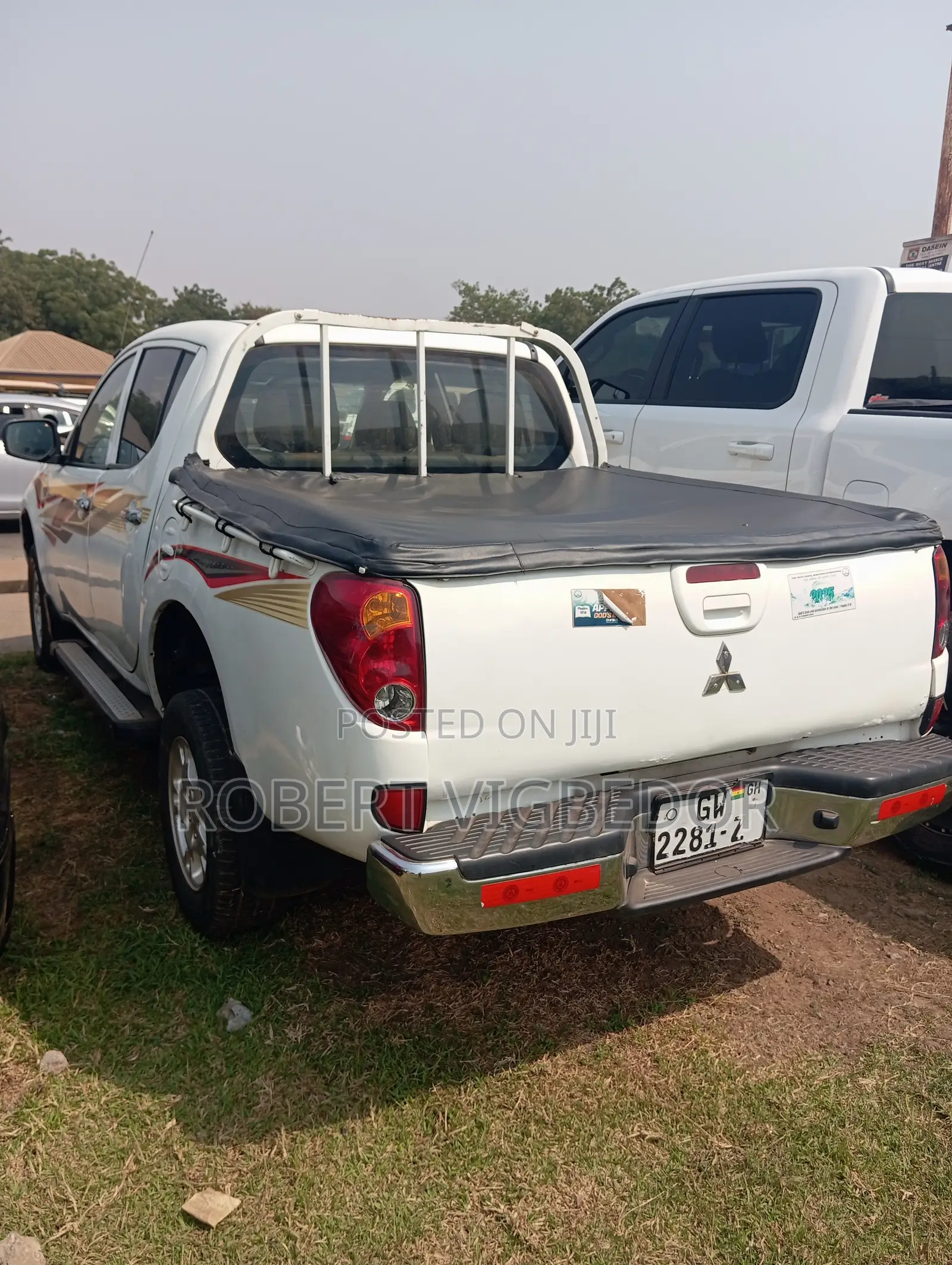 Mitsubishi Picked Up